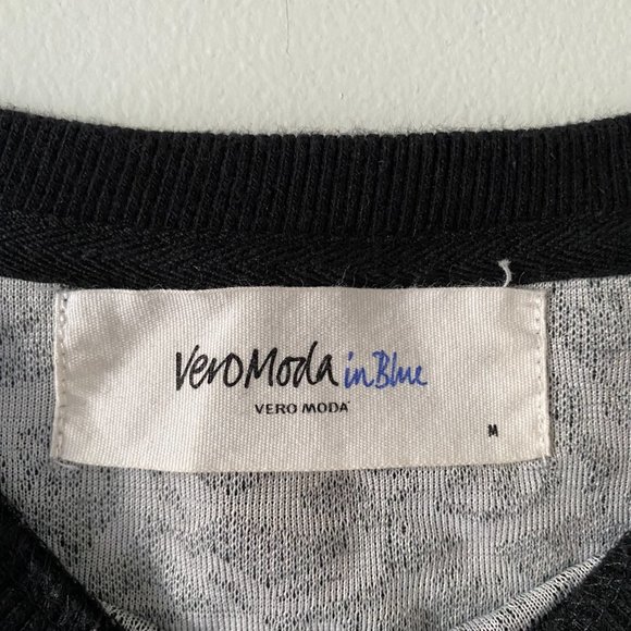 Vero Moda in Blue Lace Like Sweater - Picture 9 of 11